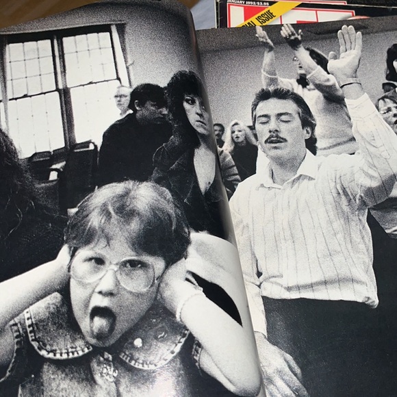 LIFE MAGAZINE LIZ TAYLOR COVER February 1992 - Picture 7 of 14